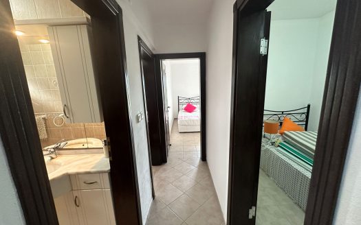 Küçükbük Koyu’nda Site İçerisinde 5 + 1 Müstakil Bahçeli Villa
