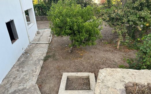 Gündoğan Merkezde 500 m2 Arsa İçinde 3 Katlı Daire Komple Satılık