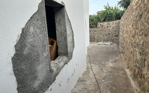 Gündoğan Merkezde 500 m2 Arsa İçinde 3 Katlı Daire Komple Satılık