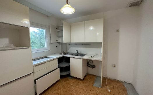 Gündoğan Merkezde 500 m2 Arsa İçinde 3 Katlı Daire Komple Satılık