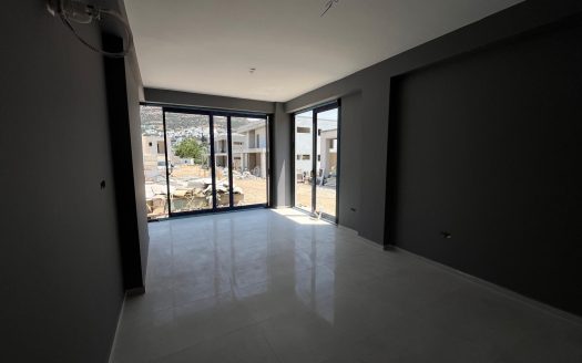 Fırsat!! Küçükbük Koyunda Denize 3 Dakika 2+1 Projeden Daireler