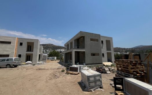 Fırsat!! Küçükbük Koyunda Denize 3 Dakika 2+1 Projeden Daireler