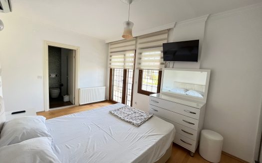 Bodrum Gündoğan Merkezde Yıllık Kiralık Villa
