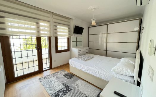 Bodrum Gündoğan Merkezde Yıllık Kiralık Villa