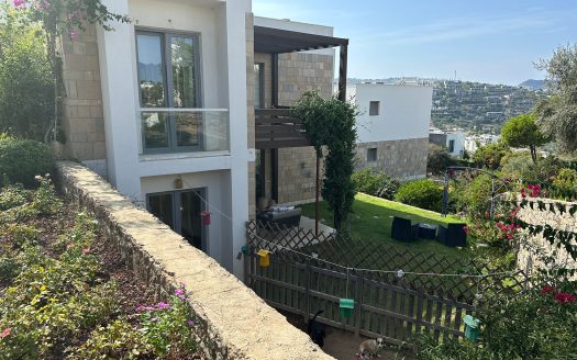 Bodrum Küçükbük Koyu Sitede Müstakil Bahçeli Villa Deniz Manzara