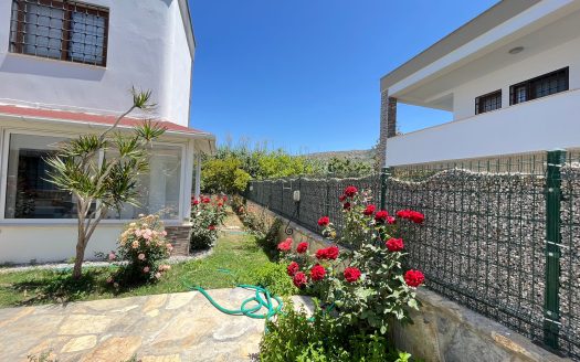 Bodrum Gündoğan Merkezde Yıllık Kiralık Villa
