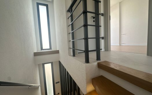Gündoğan Merkezi Konumda 2+1 Bahçeli Yeni Dubleks Villa