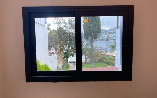 Bodrum Türkbükü Koyunda Denize Çok Yakın 2+1 Sıfır Villa